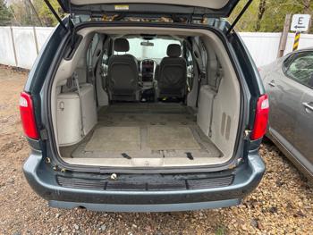 2007 chrysler town-&-country touring with 146493 miles for sale near elk-river, minnesota 6beaaad0802f433288b172bfc5ab36fd.jpeg