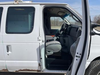 2013 ford econoline e-250 with 173163 miles for sale near jordan, minnesota 6c402b2b5d544539b62c207171044344.jpeg