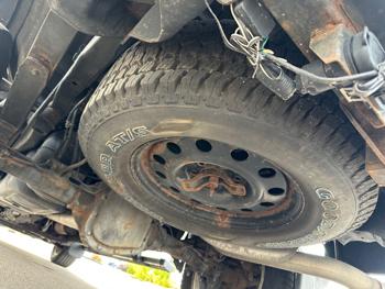 2014 ford f-150 fx4-supercrew-5.5-ft.-bed-4wd with 139746 miles for sale near burnsville, minnesota 6c4368d225bf44eea88f9b9fcec39b90.jpeg