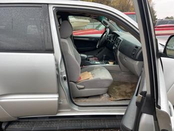 2004 toyota 4runner sr5-4wd with 157336 miles for sale near elk-river, minnesota 6c77a55cf8444965b3cab65fcb0247a2.jpeg