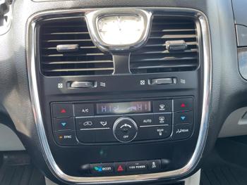 2013 Chrysler Town & Country