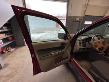 2010 ford escape xlt-fwd with 158751 miles for sale near elk-river, minnesota 6d271cdc3bd0449b902222128488e245.jpeg