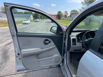 2005 chevrolet equinox ls-awd with 129255 miles for sale near elk-river, minnesota 6d809a7186014d2aad6cc085507f5c45.jpeg