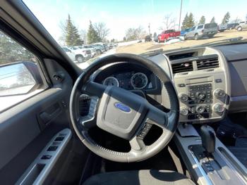 2009 ford escape xlt-4wd-v6 with 118028 miles for sale near fridley, minnesota 6db43bcc2b4648b1b45efb1339bf83f8.jpeg