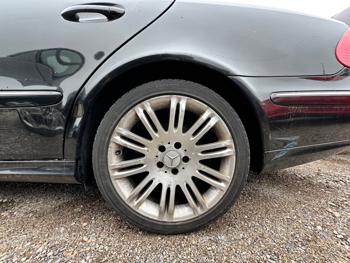 2007 mercedes-benz e-class e350-4matic with 182719 miles for sale near elk-river, minnesota 6e1c19571f7e4889bd9f1d2098340166.jpeg