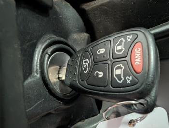 2006 chrysler town-&-country touring with 162857 miles for sale near elk-river, minnesota 6e31e01a3de04cc287efeaf3e14c6157.jpg