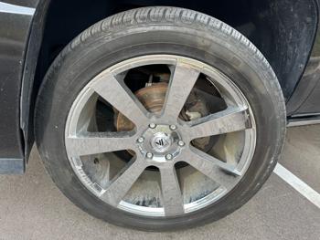 2014 cadillac escalade esv-awd-premium with 160814 miles for sale near burnsville, minnesota 6e4c2cb9f0964d4ca72309e4fc835d4c.jpeg