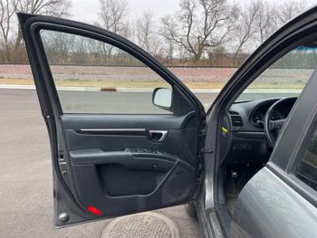 2009 hyundai santa-fe limited with 154306 miles for sale near rochester, minnesota 6e69706559a64e0cb53e001d11d72103.jpeg