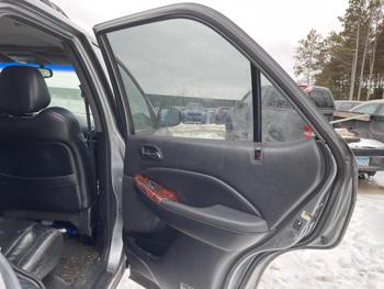2001 acura mdx touring with 283649 miles for sale near elk-river, minnesota 6e7d90c2b3274054a5e3380de7b210a8.jpg