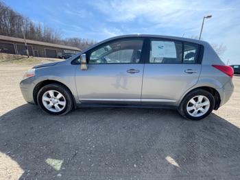 2007 nissan versa 1.8-s with 186981 miles for sale near jordan, minnesota 6f12e43bc2404776abad51f2e9d0d592.jpeg