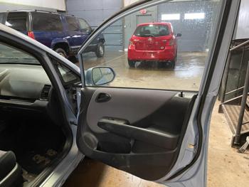 2008 honda fit with 252975 miles for sale near elk-river, minnesota 6f1ada7cab8f4835967bf3580dd651e4.jpg