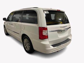 2014 chrysler town-and-country touring-l with 198131 miles for sale near elk-river, minnesota 6f7bd5d459524824b0777fbed3d14d42.jpg