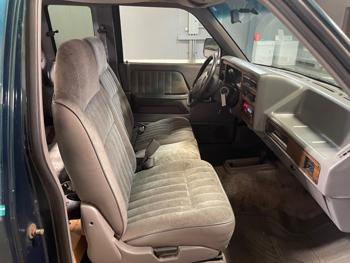 1994 dodge dakota club-cab-6.5-ft.-bed-4wd with 231220 miles for sale near elk-river, minnesota 6f88879bfbeb47cd929c1ad5ecc44820.jpeg