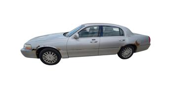 2003 lincoln town-car signature for sale near elk-river, minnesota 6f8f588dba734a2192aeee590c18d349.jpg