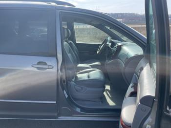 2004 toyota sienna xle-awd with 220628 miles for sale near shakopee, minnesota 6f9aec9480164b32b4b96b3fd14eefd5.jpeg