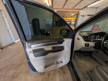 2013 volkswagen routan se with 157836 miles for sale near elk-river, minnesota 7056bbc5b1964bf29c85fef436eccfc5.jpg