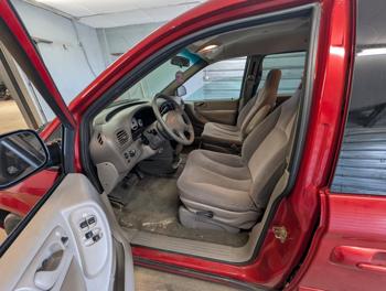 2002 chrysler town-&-country lx with 220729 miles for sale near elk-river, minnesota 707ebed1f6884ecd9683fda9c8a8f869.jpg