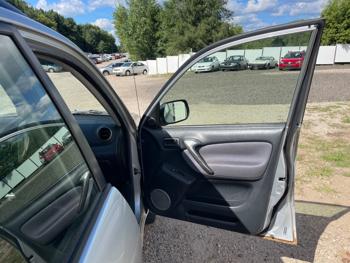2005 toyota rav4 4wd with 148257 miles for sale near elk-river, minnesota 7093a57347b54bef8161d3cae6402afc.jpeg
