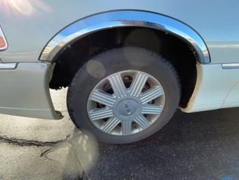 2003 lincoln town-car cartier with 147179 miles for sale near elk-river, minnesota 70c64f87b441498391284d44cc88547e.jpeg