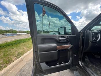 2020 chevrolet silverado-2500hd high-country-crew-cab-short-box-4wd with 54725 miles for sale near savage, minnesota 70e96e92a9d24a6cb13253eb38d44b99.jpeg