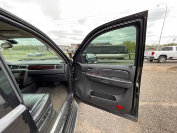 2007 gmc yukon-denali xl-awd with 192265 miles for sale near elk-river, minnesota 70e9a84a9e0c4f708c64d863379ab5b5.jpeg