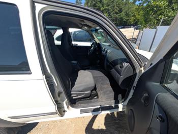 2002 jeep liberty sport-4wd with 169462 miles for sale near elk-river, minnesota 70f5bc95cffa4efeb44e804985342c1e.jpg