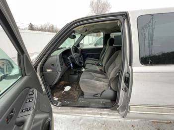 2004 chevrolet silverado-1500 ext.-cab-short-bed-4wd with 157564 miles for sale near elk-river, minnesota 7151e96b56624a32b73e51c8c03ec1b6.jpeg