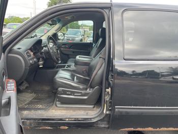 2010 chevrolet avalanche lt-4wd with 181401 miles for sale near white-bear-lake, minnesota 71701fcff84047bc83b2cc96dbe5786b.jpeg