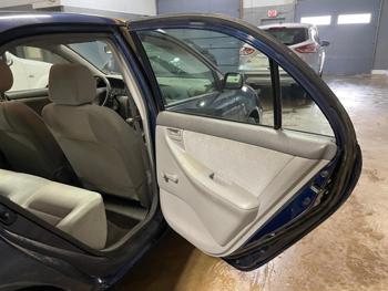 2006 toyota corolla ce with 128476 miles for sale near elk-river, minnesota 71a178bd77664eaea6adfbfeab359dfa.jpg