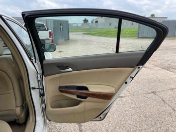 2008 honda accord ex-l-v-6-sedan-at with 291480 miles for sale near elk-river, minnesota 71dc54f121e54725b1851ea1f3c726ae.jpeg