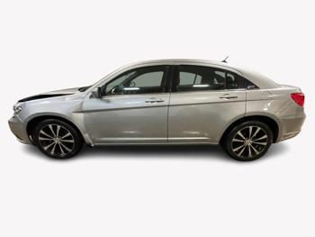 2013 chrysler 200 limited with 167553 miles for sale near elk-river, minnesota 720ea5cbf53d494f912897c8ba4f3c85.jpg