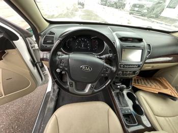 2014 kia sorento ex-v6-2wd with 62812 miles 722b8d1fb4184836a57809eb6c78632f.jpeg