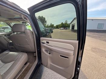 2006 gmc yukon-denali xl-awd with 316662 miles for sale near savage, minnesota 7415398367934d0aad4c0684cfa8efb4.jpeg