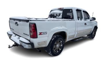 2005 chevrolet silverado-1500 ext.-cab-long-bed-4wd with 235695 miles for sale near fridley, minnesota 74b833163d2642ce81e6cfc52b97f4c8.jpg