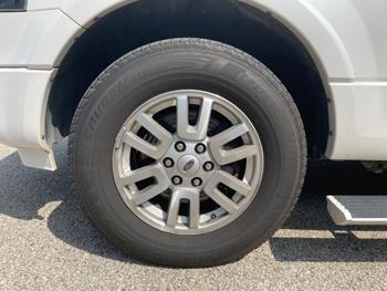 2014 ford expedition limited-4wd with 263117 miles for sale near burnsville, minnesota 74ce593c109542dfa2caf86c53d1b7d7.jpeg