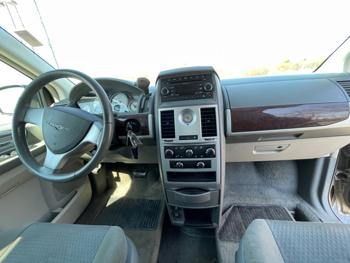 2009 chrysler town-&-country touring with 240699 miles for sale near clearwater, minnesota 74e01c5f0c744484849c3d12a77fcab2.jpeg