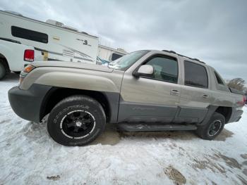 2003 chevrolet avalanche 1500 with 174308 miles for sale near elk-river, minnesota 752bb83a2d2f433d9debea8c1ee8b461.jpg