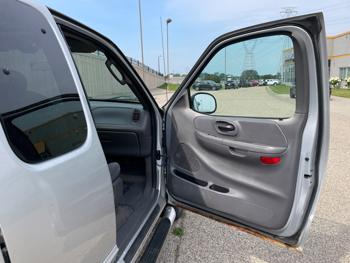 2003 ford f-150 xl-supercab-4wd with 165732 miles for sale near burnsville, minnesota 755983a1f68d47d08e9208bbe9efb21a.jpeg