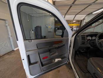 2006 dodge ram-1500 laramie-4wd with 130207 miles for sale near elk-river, minnesota 75a23e6639e147a2953bb4d691625787.jpg