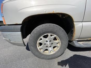 2004 chevrolet avalanche 1500-4wd with 252649 miles for sale near clearwater, minnesota 75a523d3658d465ea98e69b9e15964f4.jpeg