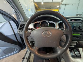2007 toyota highlander limited-v6-4wd with 179422 miles for sale near elk-river, minnesota 75e5a1f71d564872bddb6e07dbc841e3.jpg