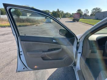 2007 honda accord ex-l-sedan-at with 221067 miles for sale near elk-river, minnesota 761916983ed44cc7b75e90900af5cdf2.jpeg