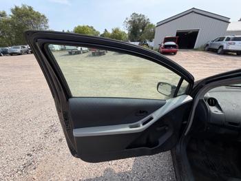 2009 toyota yaris liftback-3-door-at with 150586 miles for sale near elk-river, minnesota 762ce27c919f4f36bedd9f0fd5980a3a.jpeg
