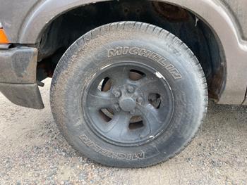 1998 chevrolet s10-pickup reg.-cab-short-bed-2wd with 115997 miles for sale near elk-river, minnesota 768fd99edd114ada96605828575cb7f3.jpeg
