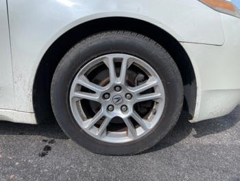 2009 acura tl 5-speed-at-with-tech-package with 143967 miles for sale near elk-river, minnesota 76ac98a8c38d4bf38ee487a579c2a83c.jpeg
