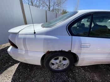 1998 pontiac bonneville se with 227351 miles for sale near elk-river, minnesota 76ef675497454546a431568e14085fb0.jpg