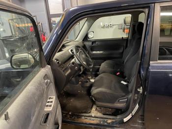 2005 toyota scion-xb with 282499 miles for sale near elk-river, minnesota 773c1f0892aa413ba87648615b5e435c.jpg