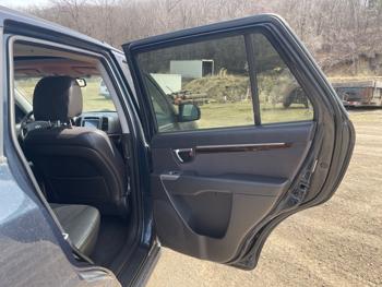 2010 hyundai santa-fe se-3.5-awd with 179803 miles for sale near jordan, minnesota 775dfb4d9a34479ea9712098fcc9ae1b.jpeg