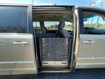 2009 chrysler town-&-country touring with 240699 miles for sale near clearwater, minnesota 777554a3901e4037afe21d8a76682dab.jpeg