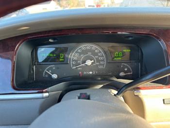 2004 lincoln town-car ultimate-l with 179159 miles for sale near elk-river, minnesota 77781a7dd1f14561ba5f8a6342cf8771.jpeg